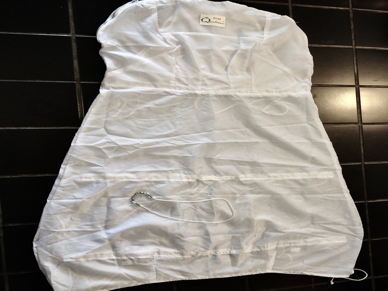 เสื้อหุ่นเป่าผ้า